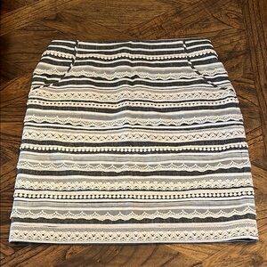 Garnet Hill Black/White Mini Skirt w/Lace, Front Pockets, Cotton, Lined, size 8